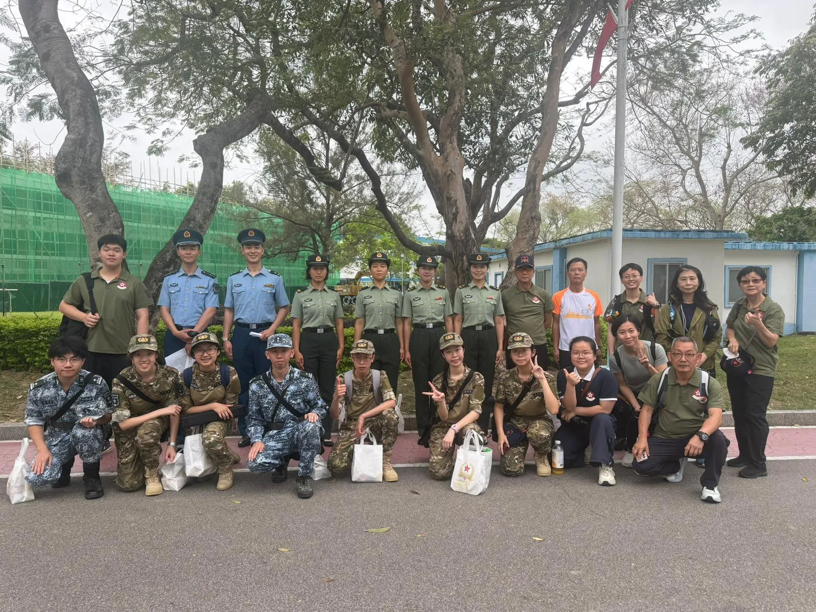 石崗軍營參觀及體驗活動 相片 1